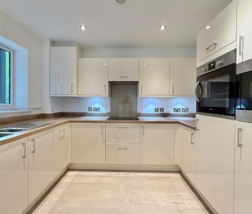 2 bedroom retirement property to rent - Photo 6