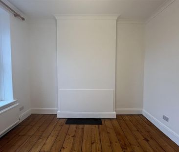 Station Road, Penarth, Vale of Glamorgan - Photo 3