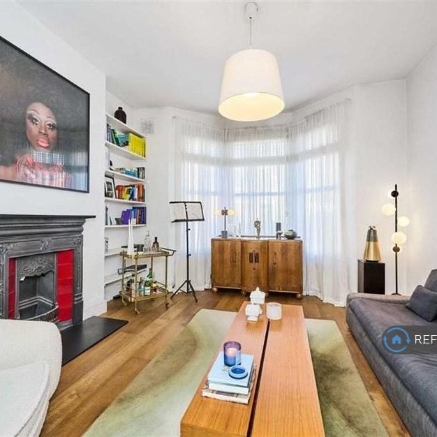 3 bedroom maisonette to rent - Photo 1