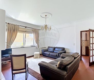 Moradia T5 em Lisboa - Foto 1