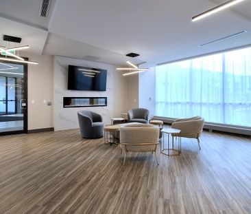 For Lease - 415 Sea Ray Avenue Unit# 151, Innisfil, Ontario - Photo 2