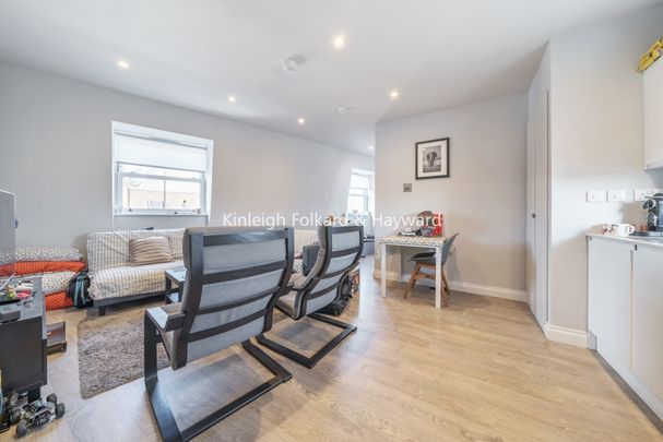 Rialto Road, Mitcham, CR4 - Photo 1