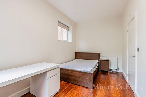 1 bedroom in a house share to rent - Photo 1