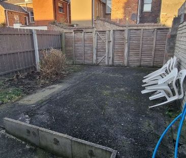 137 Ulsterville Avenue, Belfast BT9 7AU - Photo 2