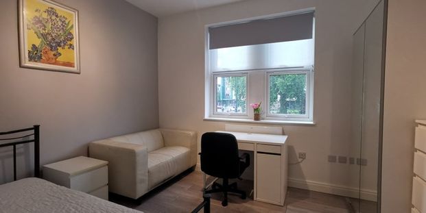 1 Bed Flat, Ilkeston Road, NG7 - Photo 1