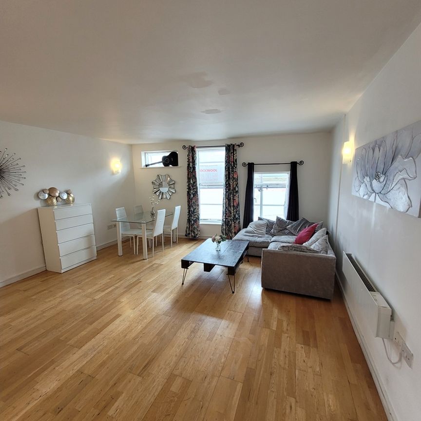 2 Bed Flat, Tithebarn Street, L2 - Photo 1