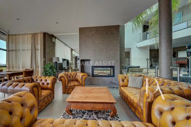 Tout savoir sur cette maison à La Cadière-d'Azur - Photo 1