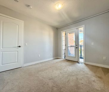 For Lease - 205 Laker Court, Newmarket, Ontario - Photo 5