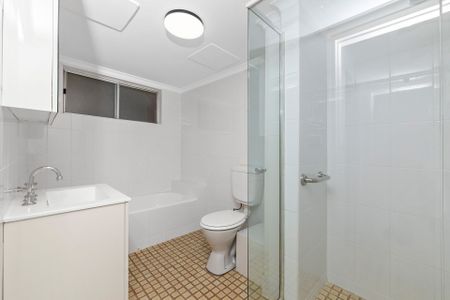 Modern apartment in unbeatable location - Photo 2