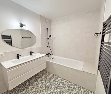 Beautiful furnished apartment in modern building - Photo 5