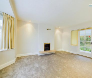 4 bedroom detached house to rent - Photo 4
