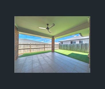 Low maintenance family home with covered outdoor entertaining | Loc... - Photo 3