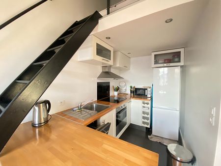 Location Appartement 1 pièce 31m² - Photo 5