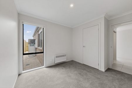 7 Noir Street, Clyde VIC 3978 - House For Rent | Domain - Photo 4