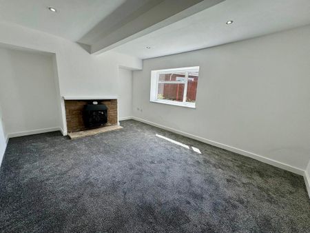 2 bedroom semi-detached house to rent - Photo 2