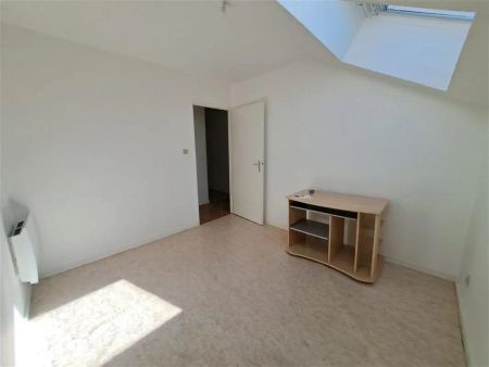 Location appartement 4 pièces - 70.25m² à Beaurepaire (38270) - Photo 3