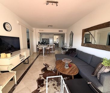 Atico en alquiler en Estepona - Photo 3