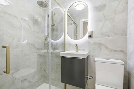 Castel Close, Hackney, E9 - Photo 2