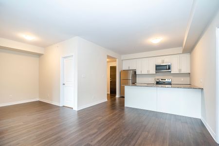 For Lease - 150 Oak Park Boulevard Unit# 307, Oakville, Ontario - Photo 4