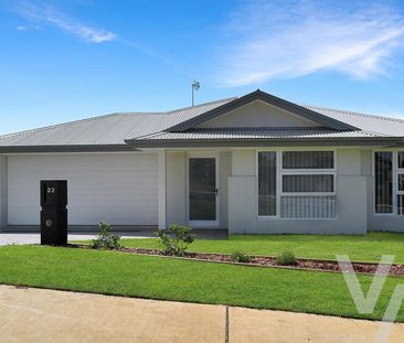 23 Arklow Crescent, Chisholm - Photo 2