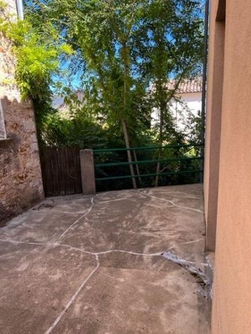 Location Appartement 3 pièces 61m² BRIGNOLES 83170 - Photo 2