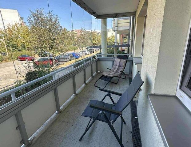 Fully furnished 2 room+home office room apartment for long term, direct contract with the owner. - Photo 1