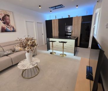 Alquiler de piso en Calle las Dalias, 1 - Photo 5