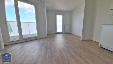 Location Appartement 2 pièces 46m² FONTAINE LES DIJON 21121 - Photo 2