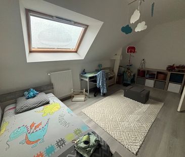 Location Maison 6 pièces 115m² MELESSE 35520 - Photo 4