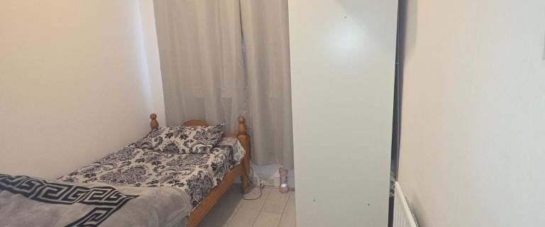 Room in a Shared House, Castleview Gardens, IG1 - Photo 1