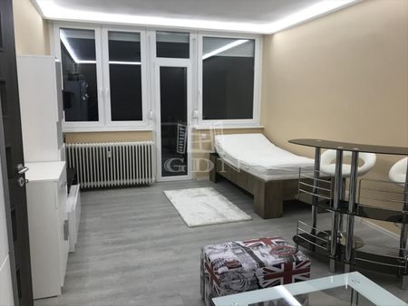 Kiadó felújított lakás - Szeged - Fotó 2
