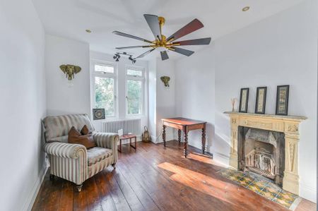 5 bedroom end of terrace house to rent - Photo 4