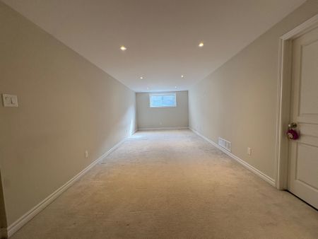 For Lease - 324 Rainrock Crescent, Orleans - Convent Glen and Area, Ontario - Photo 3