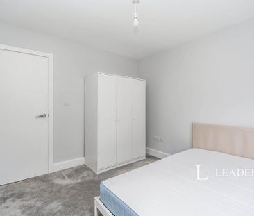1 bedroom flat to rent - Photo 6