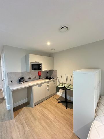 Studio to rent - Photo 5