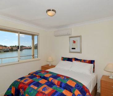 LAKESIDE APARTMENTS - Photo 2