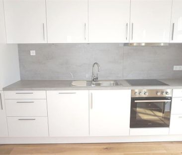 Luxuriöse, barrierefreie Mietwohnung inkl. Einbauküche, Fußbodenhei... - Photo 1