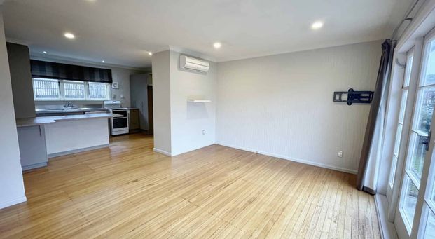 HALSWELL - 3 BEDROOM TIDY AND FULLY INSULATED HOME, PET NEGOTIABLE - Photo 1