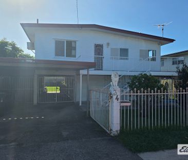 34 Seaview Parade - Photo 1