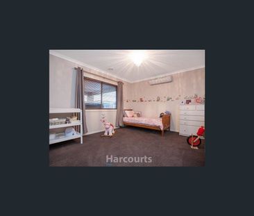4 Perry Court, Pakenham, Vic 3810 - Photo 3