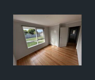 Renovated Beauty In Fabulous Location - Photo 2