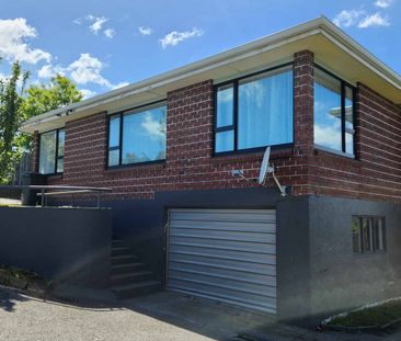 Redecorated Home - 10 Essex Street. - Photo 3
