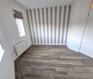 2 bedroom property to rent - Photo 5