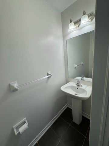 For Lease - 37 Drewry Avenue Unit# 19, Toronto, Ontario - Photo 3