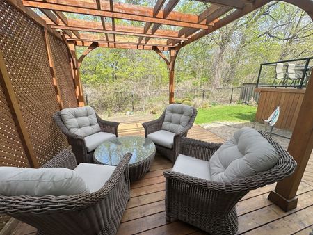 For Lease - 2429 Whitehorn Drive, Burlington, Ontario - Photo 3