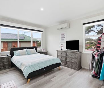 Charming Family Home with Modern Comforts - Photo 6