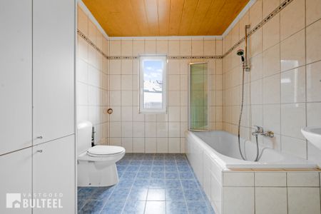 Charmante woning met 2 slaapkamers in het centrum van Belsele - Photo 5