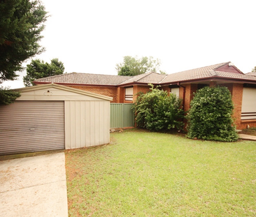 Spacious Family Home in a Sought-After Location - Photo 4