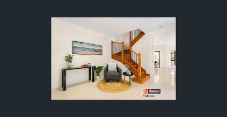 Stunning 4-Bedroom Family Home in Prime Revesby Location - Photo 5