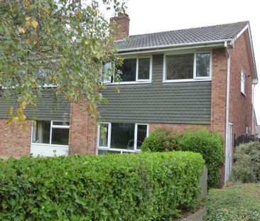 3 bedroom semi-detached house to rent - Photo 5